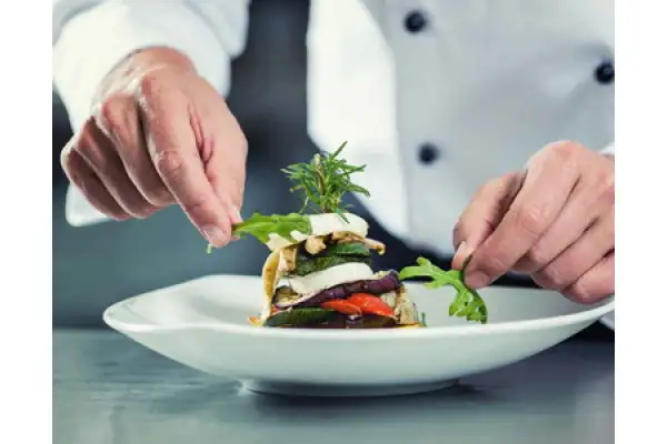 Type of beverage service solutions for the season Type of beverage service solutions for the season