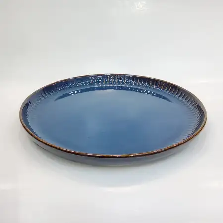 #AA2332;  Ceramic plate 8.5" #XG..