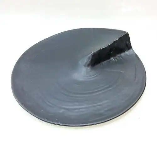 #BS1669-BK; Ceramic edge plate 9.75 inches