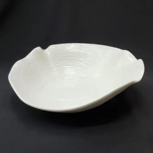 #BS1690-WT; Ceramic deep plate 8.25 inches