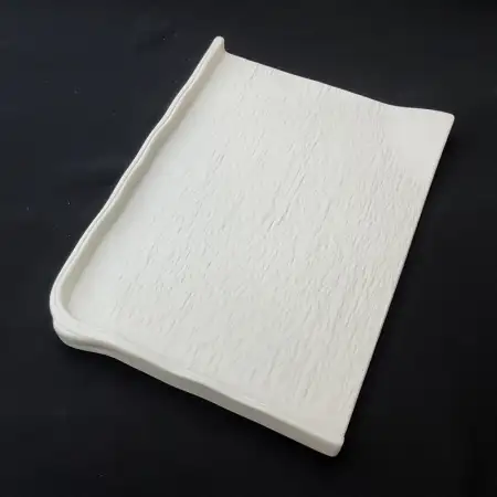 #BS1881-WT; Ceramic rectangular plate 23..