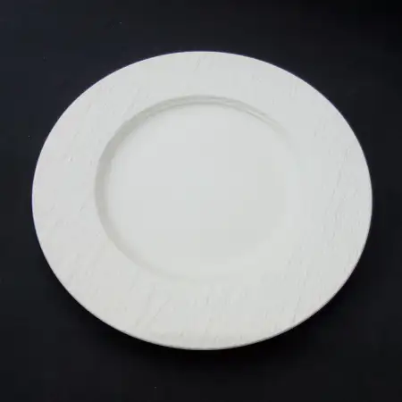 #BS1966-WT; Ceramic round plate 22cm..