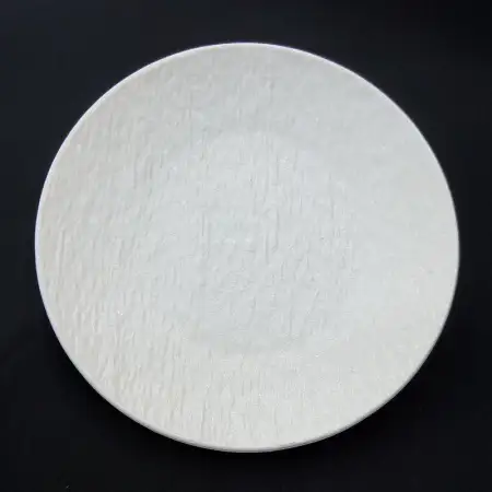 #BS5019-WT; Ceramic round plate 21cm..