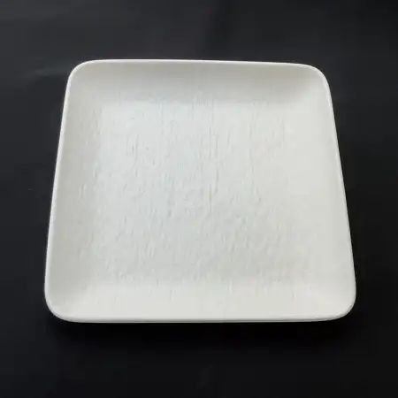 #BS5156-WT; Ceramic 17.5cm square plate..
