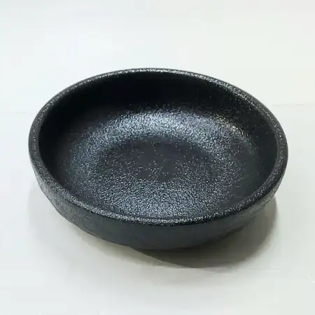 #BS5323-BK; Ceramic round plate 8cm..