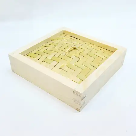 #BT2369; Wooden steamer lid 20x20cm  ..