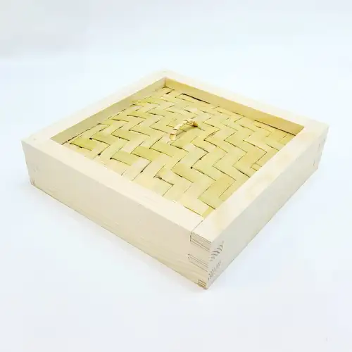 #BT2369; Wooden steamer lid 20x20cm  