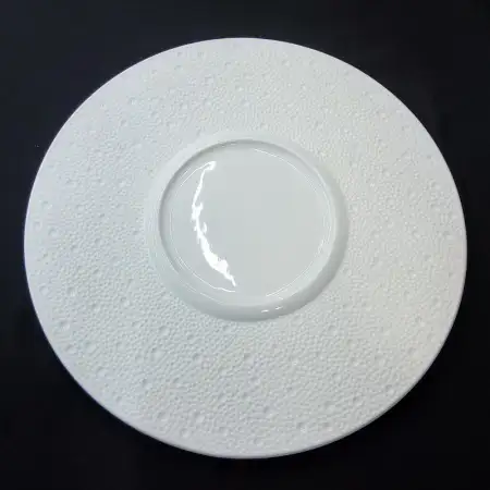 #BU6481; Ceramic round plate 12 inches..