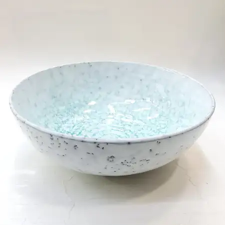 #BY-0266C; Ceramic bowl 8.75 inches..