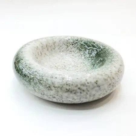 #BY-3236B; Ceramic donut shape bowl 6.25..