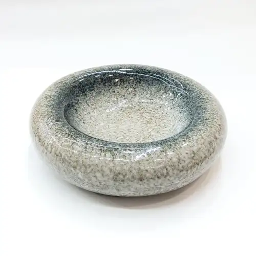#BY-3298A; Ceramic donut shape bowl 6.25 inches
