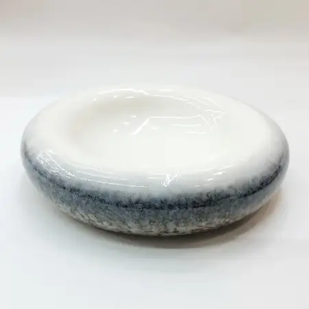 #BY-3335; Ceramic donut shape bowl 8 inc..
