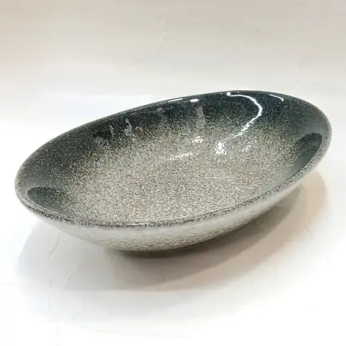 #BY-9567A; Ceramic oval bowl 9.25 inches