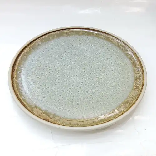 #CH-0990; Ceramic round plate 10 inches