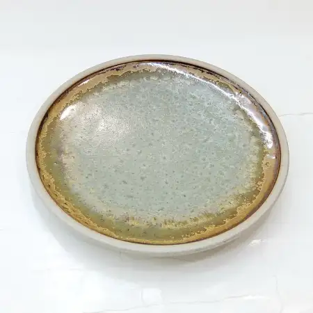 #CH-1010; Ceramic round plate 5.5 inches..