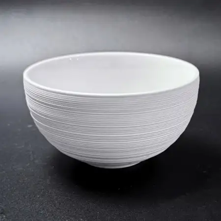 #CM5308; Ceramic bowl 4.5 inches..