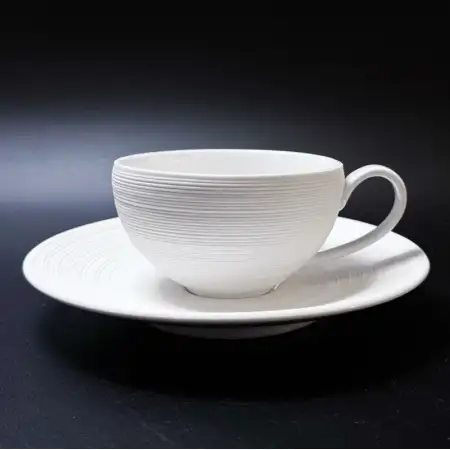 #CM5377; Ceramic coffee cup with saucer ..