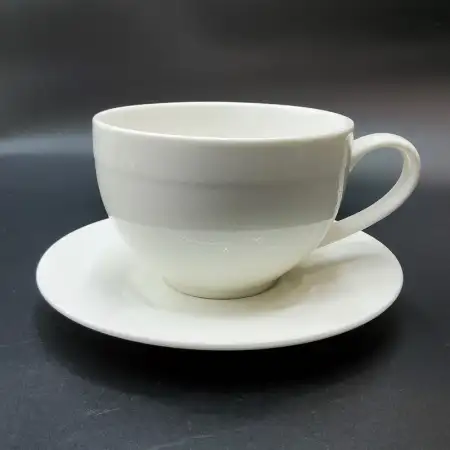 #CT8057; Ceramic coffee cup with saucer ..