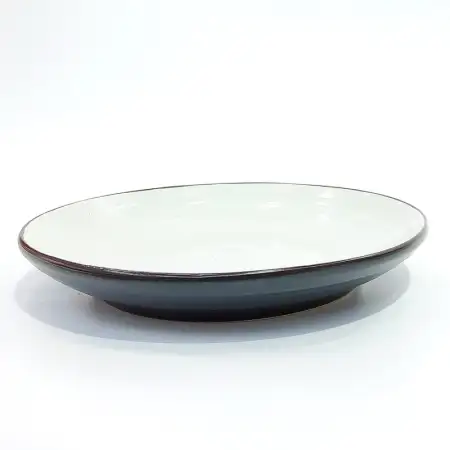 #F776-462; Ceramic rd. plate 8"..