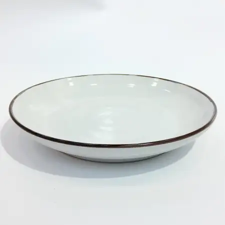 #F776-462WT; Ceramic rd. plate 8" W..