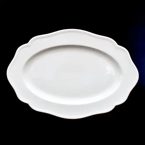 #HA9320; Ceramic oval plate 10 inches