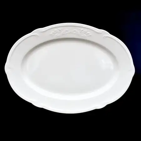 #HB9429; Ceramic oval plate 10 inches..