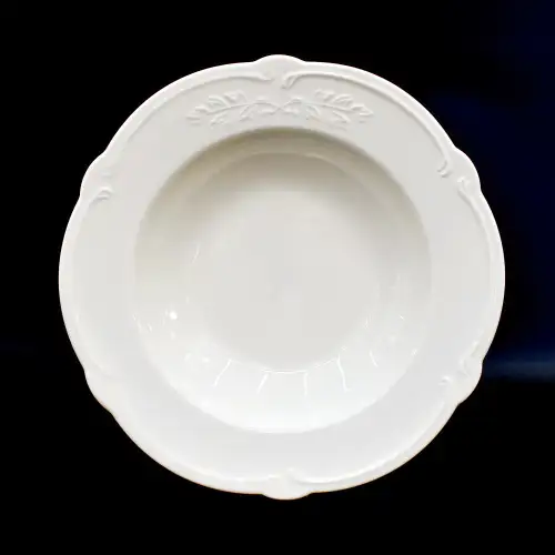 #HB9450; Ceramic soup plate 7.5 inches