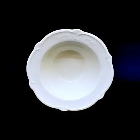 #HB9474; Ceramic bowl 5.5 inches..