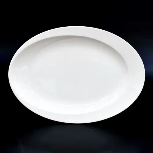 #HE9573; Ceramic oval plate 14 inches