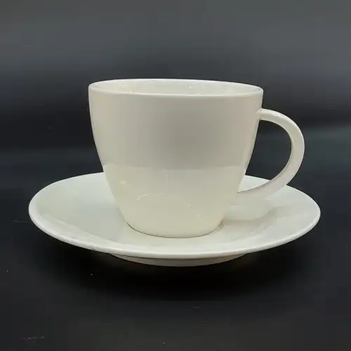 #HE9672; Ceramic coffee cup with saucer 210ml   