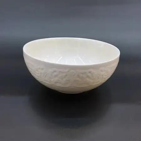 #HK9788; Ceramic bowl 5.5 inches..