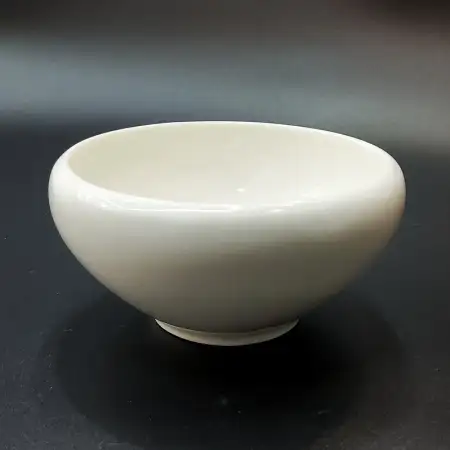 #HN0573-WT; Ceramic dessert bowl 4"..