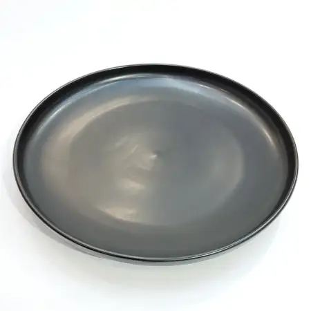 #HN8776-BK; Ceramic 10.5" plate BK..
