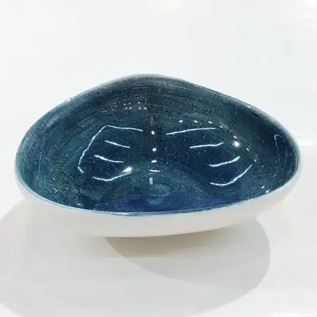 #KA0403; Ceramic bowl 4.75 inches..