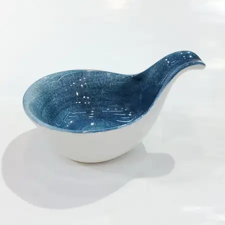 #KA0489; Ceramic spoon dish..