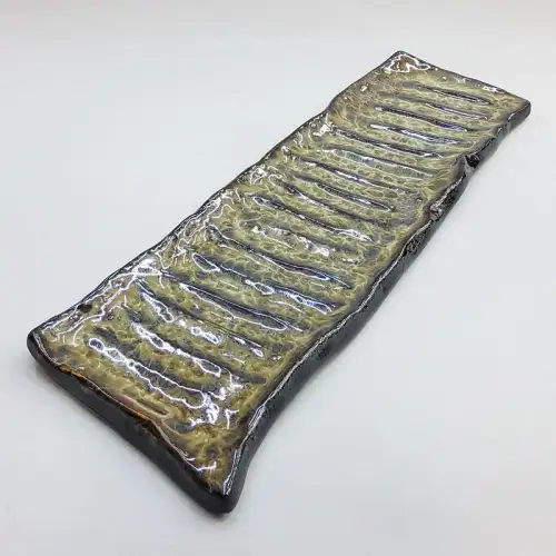 #KA4821; Ceramic rectangular plate 11.5 inches