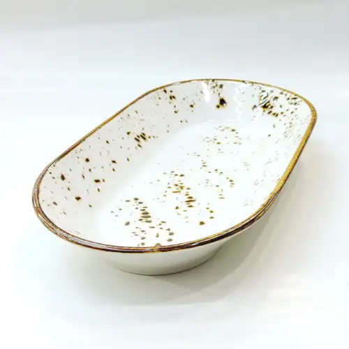 #KK1097-WT; Ceramic oval deep plate 7.25 inches