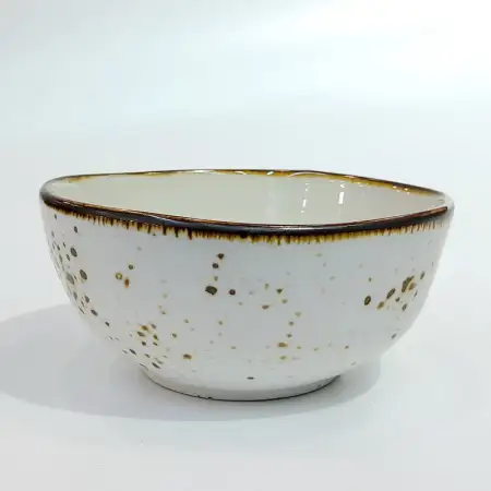 #KK1395-WT; Ceramic bowl 4.5 inches..