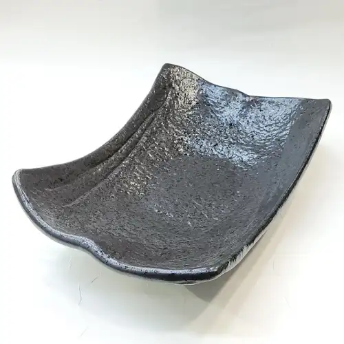 #N2-4142; Ceramic 11" boat shape bowl #BK