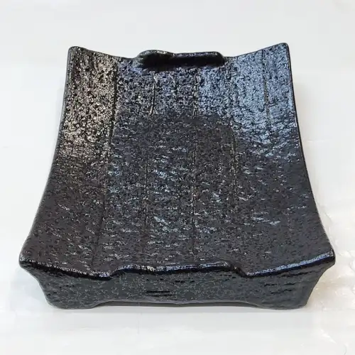 #N2-4166; Ceramic 6.5" plate w. stand #BK
