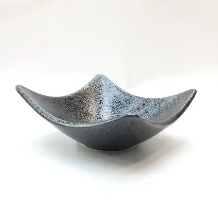 #NK-3700; Ceramic plate square 6.25 inch..