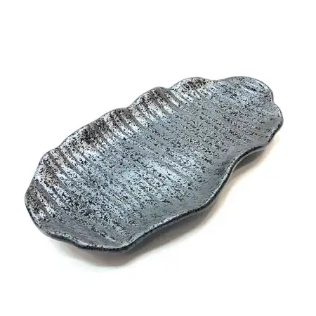 #NK-3748; Ceramic oval plate 12 inches..