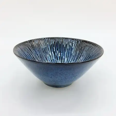 #SB7715; Ceramic 7.3" bowl  ..