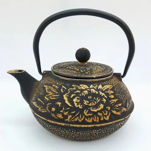 #SQ9207; Cast iron tea pot 0.9L #B+G                                  