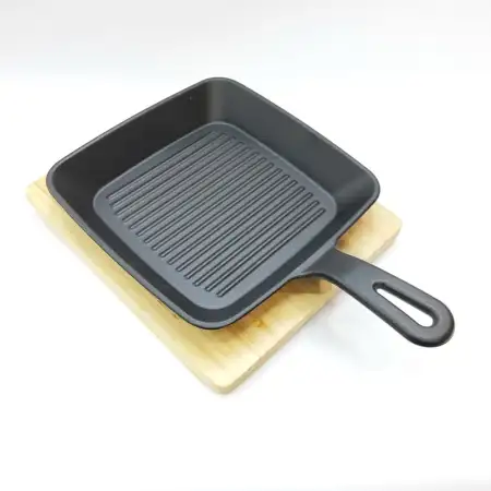 #YY083-195; Cast iron pan square19.5cm +..