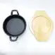 #YY185R; Cast iron pan round 18.5cm with wood tray