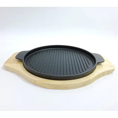 #YY2050; Cast iron pan 26cm Rd. + wood  ..