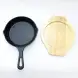 #YY2150-20W; Cast iron pan round 20cm with wood tray