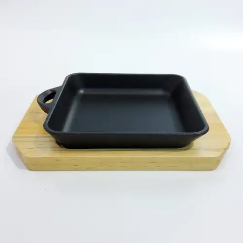 #YY8022; Cast iron pan 16.5x15cm+wood