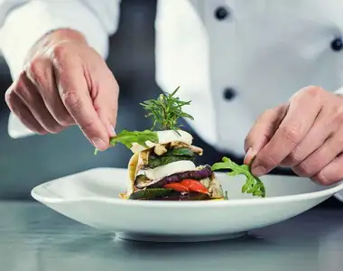 Type of beverage service solutions for the season